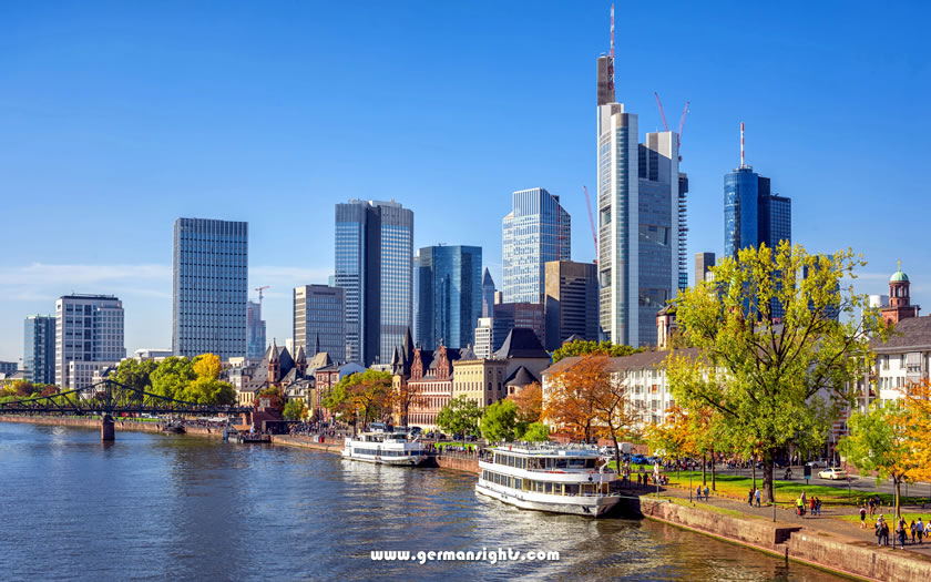 River Cruise along the Main river in Frankfurt