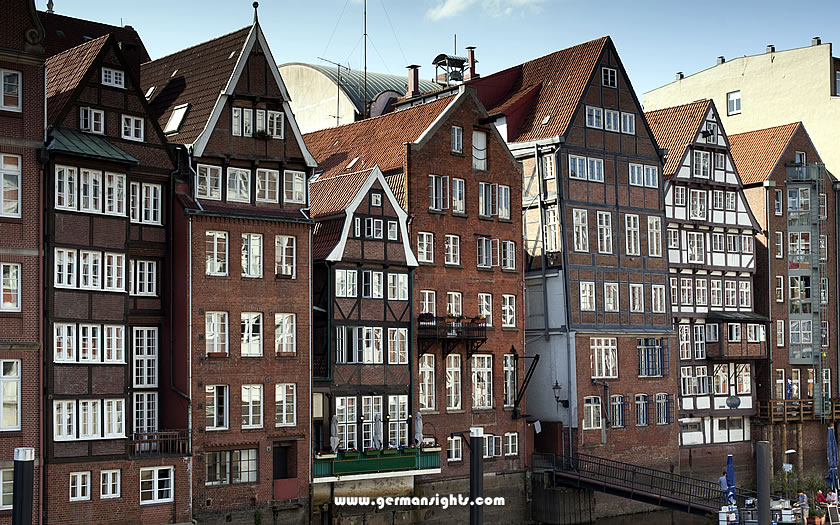 Historic houses backing onto the Nikolaifleet in Hamburg