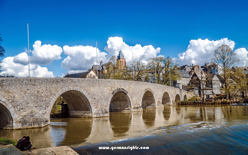 The old stone bridge over the river Lahn